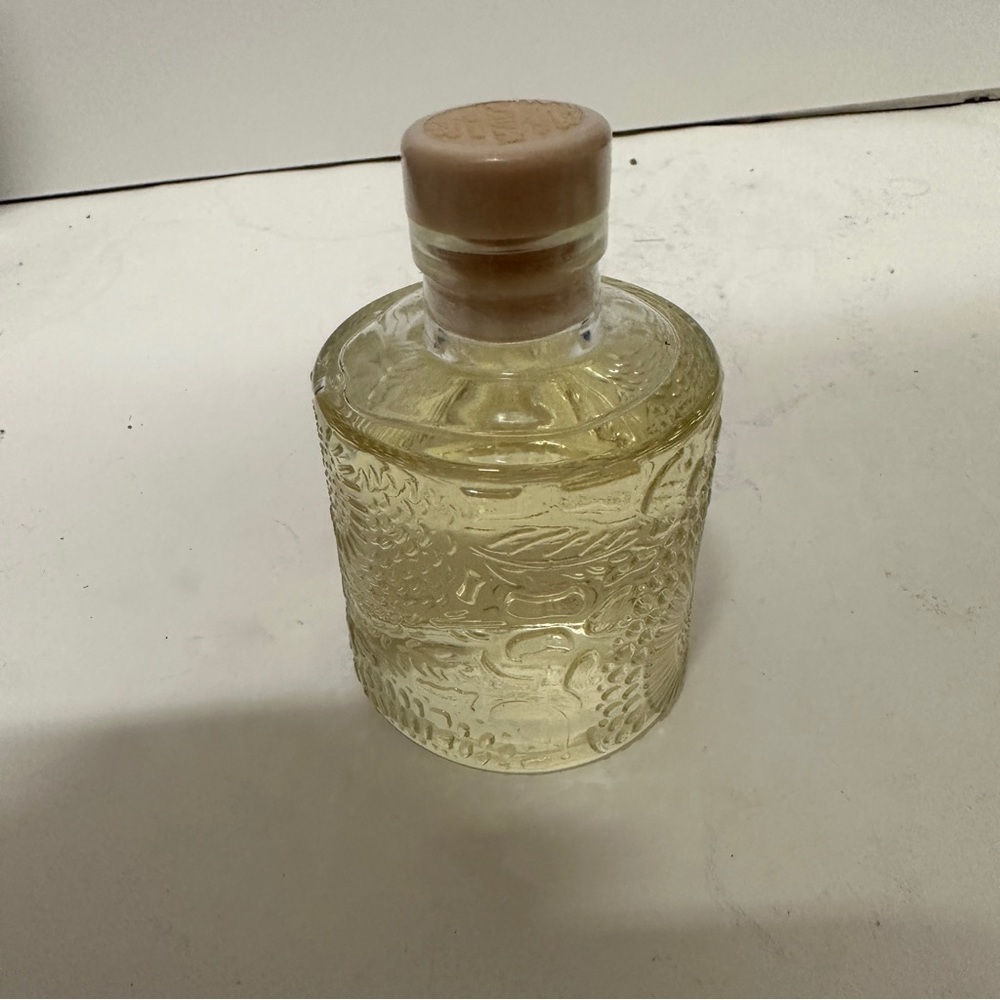 Voluspa Fragrant Oil Diffuser 3.3 OZ HTF